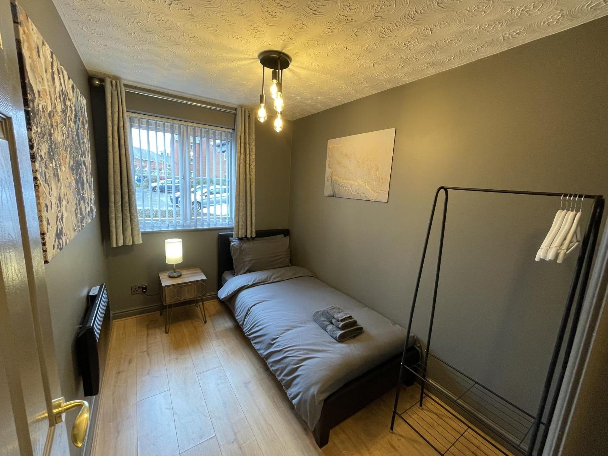 No24 - 2-Bed Boutique Apartment - Hosted By Hutch Lifestyle Leamington Spa Luaran gambar