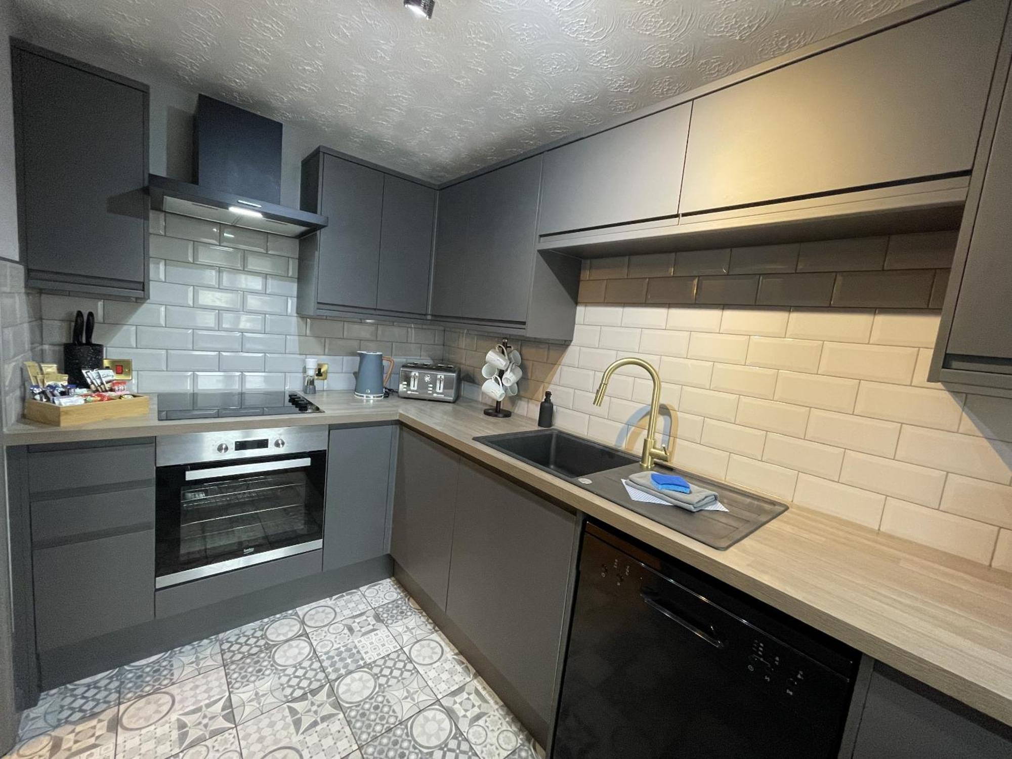 No24 - 2-Bed Boutique Apartment - Hosted By Hutch Lifestyle Leamington Spa Luaran gambar